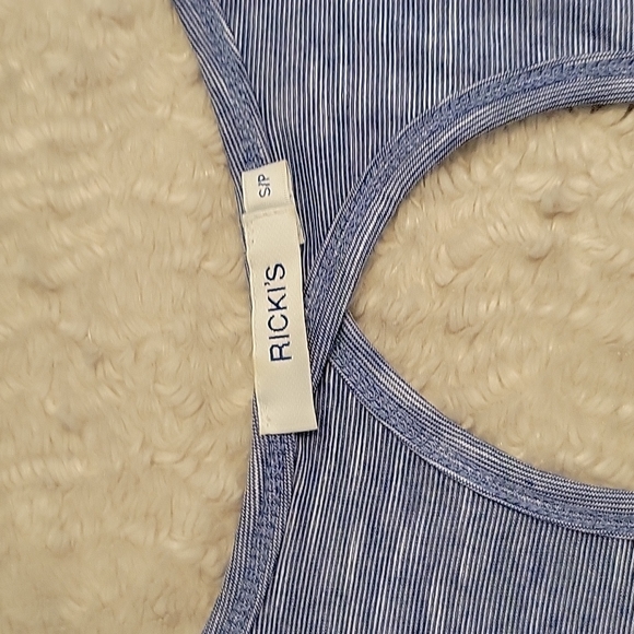 RICKI'S~ Sleeveless Top, M - Picture 5 of 6